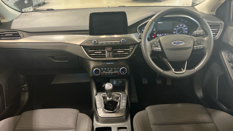 Ford Focus 1.0 EcoBoost Hybrid mHEV 125 Titanium Edition 5dr Petrol Hatchback